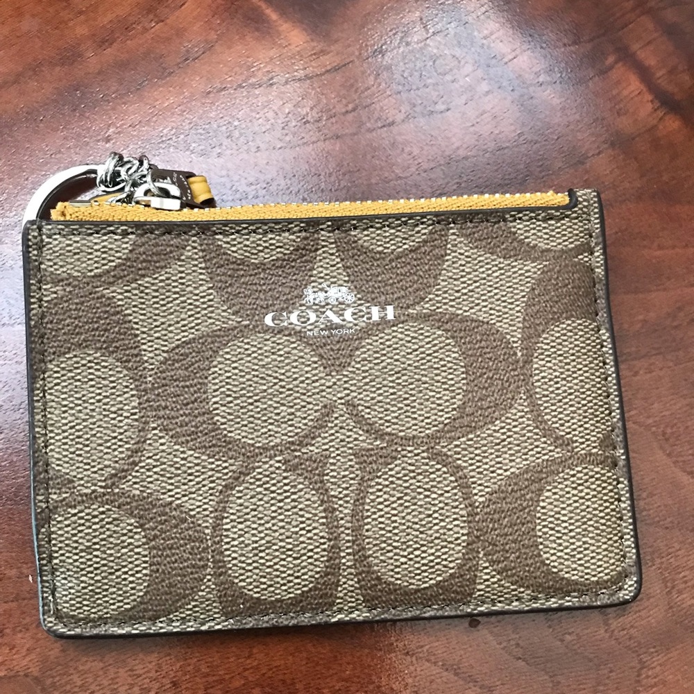 Brand new coach card wallet with logo